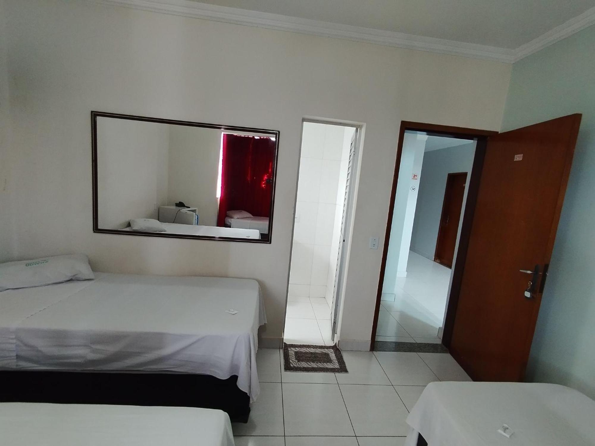 Hotel Oliveira Goiania Bagian luar foto