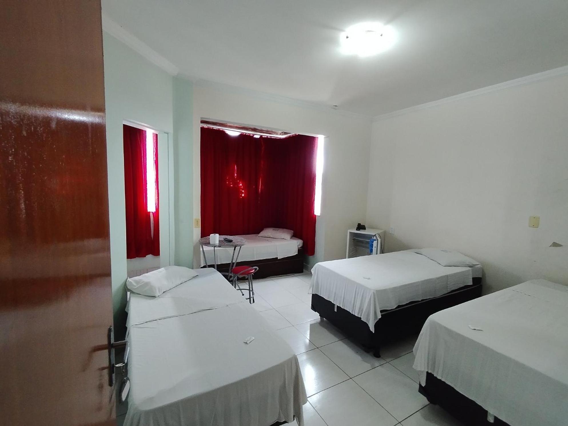 Hotel Oliveira Goiania Bagian luar foto