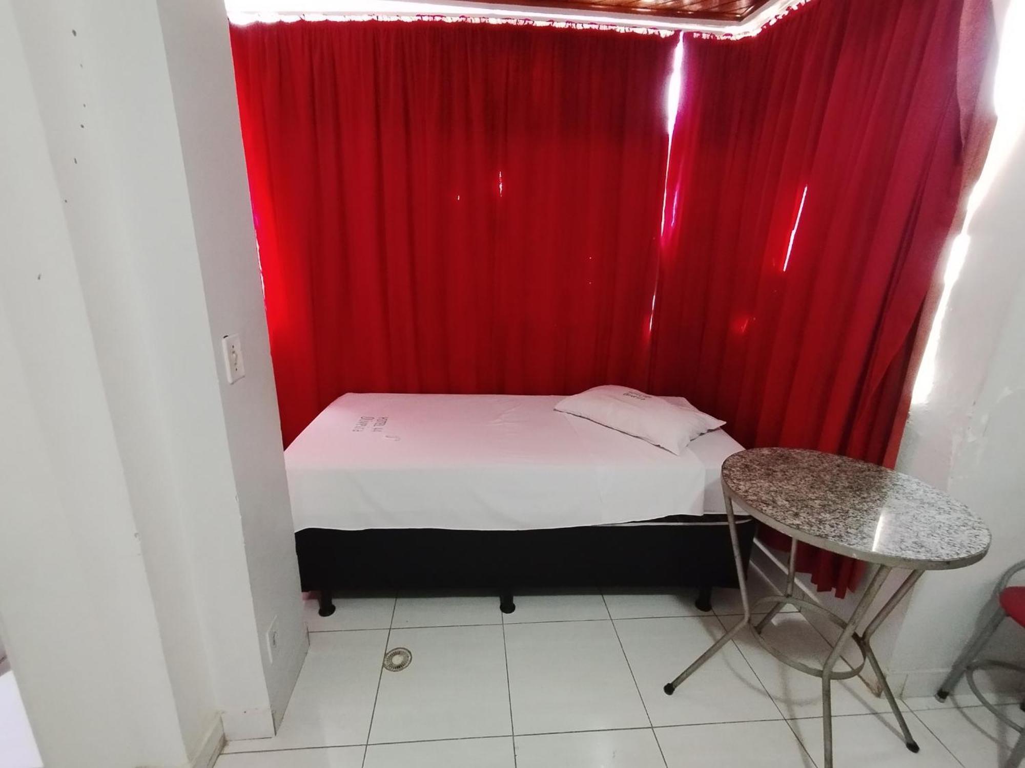 Hotel Oliveira Goiania Bagian luar foto