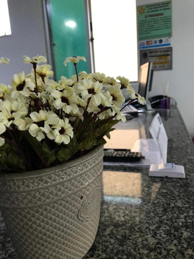 Hotel Oliveira Goiania Bagian luar foto